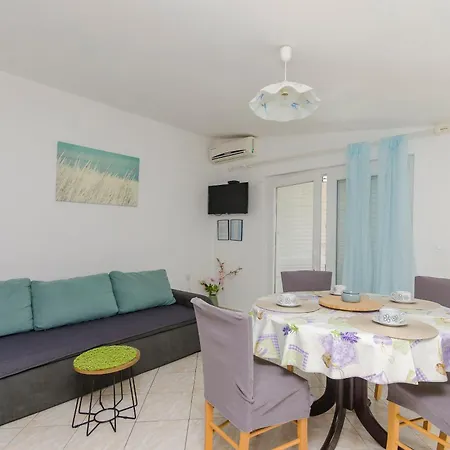 Seka Apartment